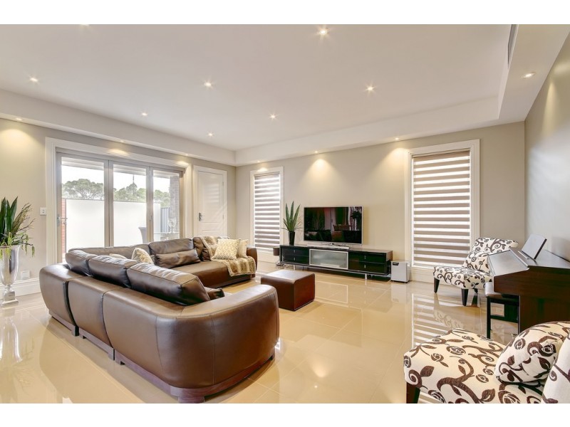 12 Acacia Grove, Flagstaff Hill SA 5159