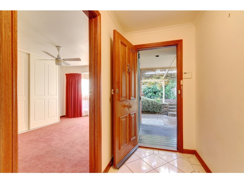 19 Cove Circuit, Seaford Rise SA 5169