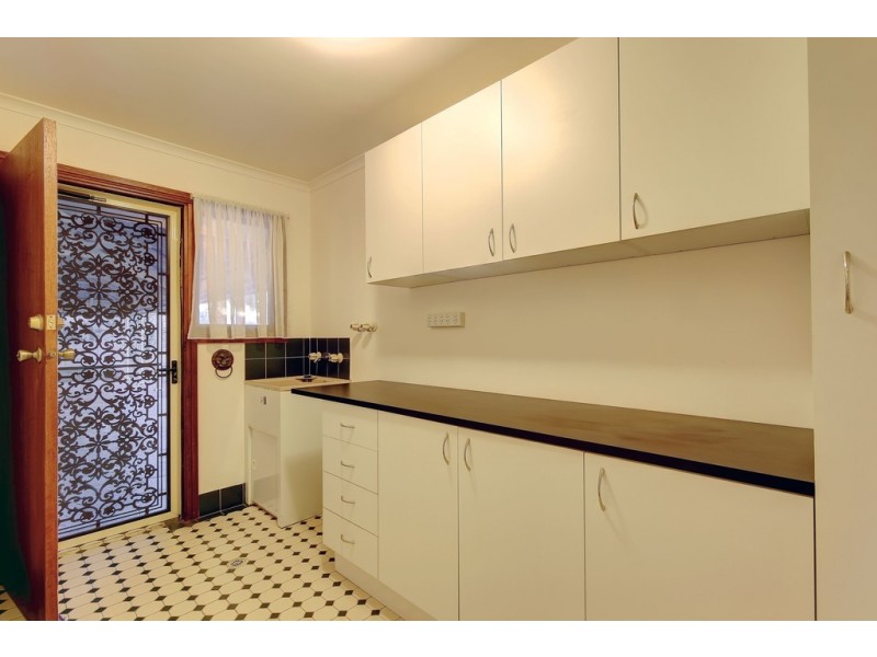 19 Cove Circuit, Seaford Rise SA 5169