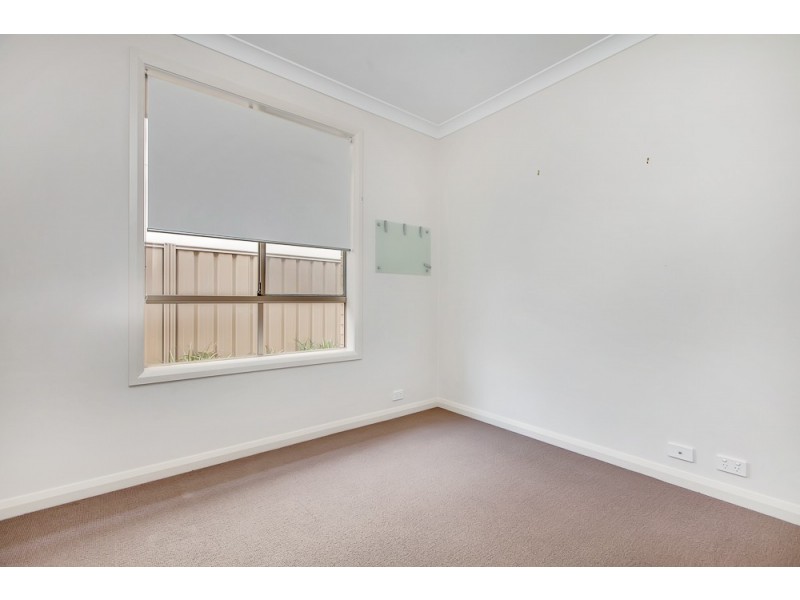 11 Blanche Parade, Hindmarsh Island SA 5214