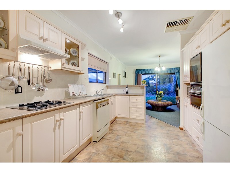 1 Irvine Street, Port Noarlunga SA 5167