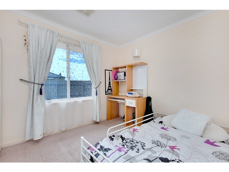 8 Sameden Drive, Noarlunga Downs SA 5168