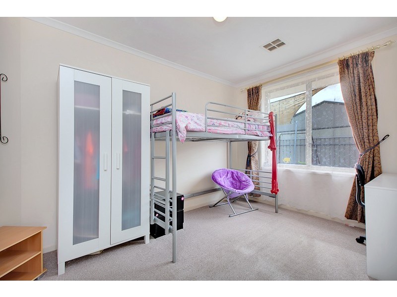 8 Sameden Drive, Noarlunga Downs SA 5168
