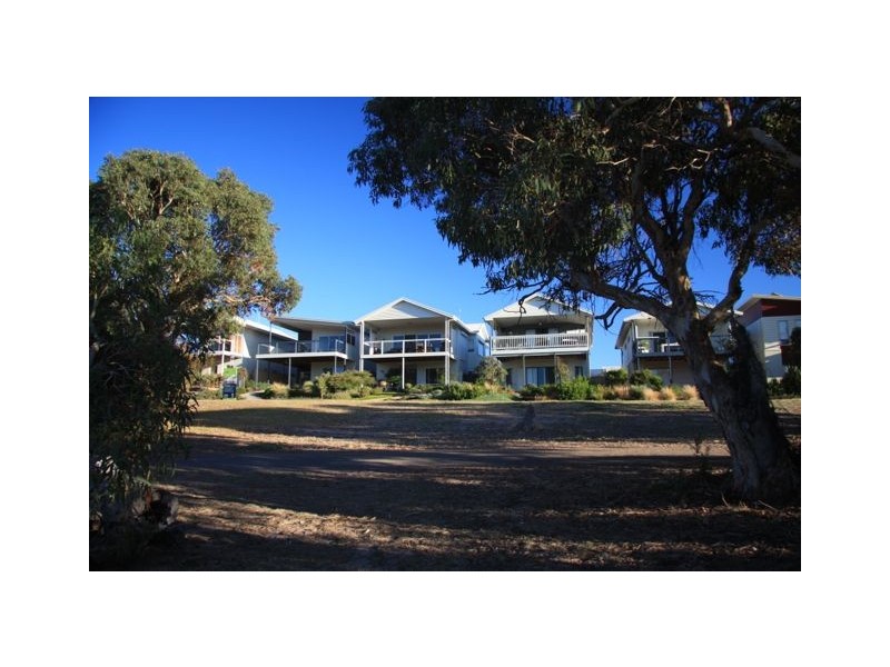 8 Lichen Walk, Aldinga Beach SA 5173