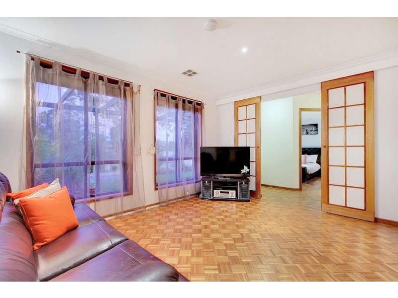 37 Holly Rise, Hackham West SA 5163