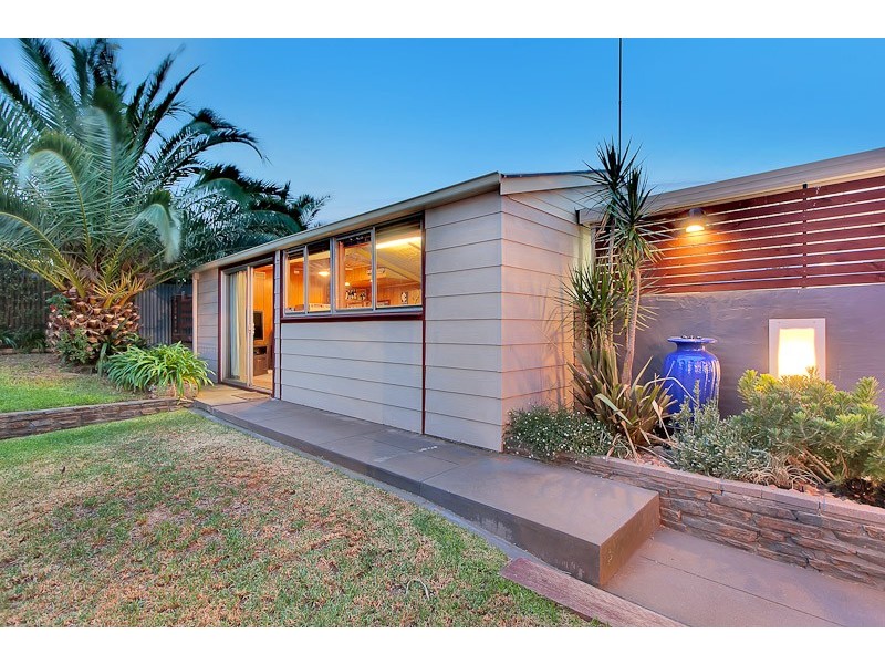 7 Westmoreland Road, Morphett Vale SA 5162