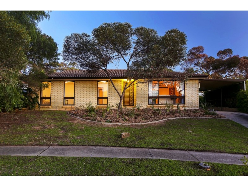 34 Jordan Avenue, Happy Valley SA 5159