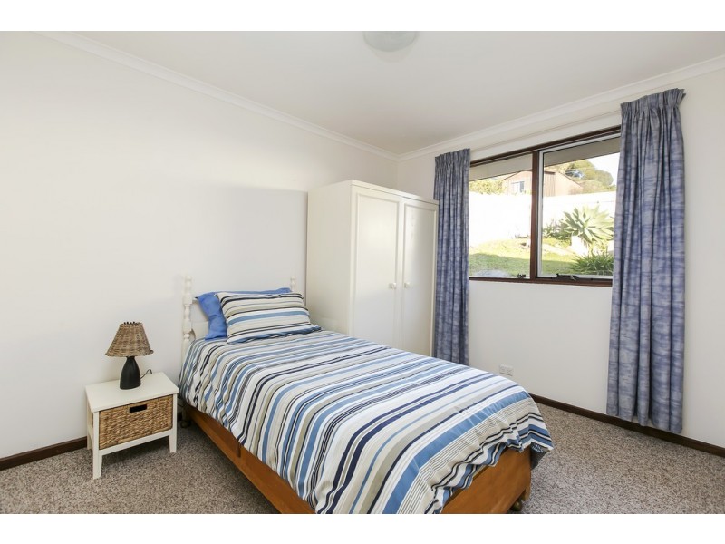 34 Jordan Avenue, Happy Valley SA 5159