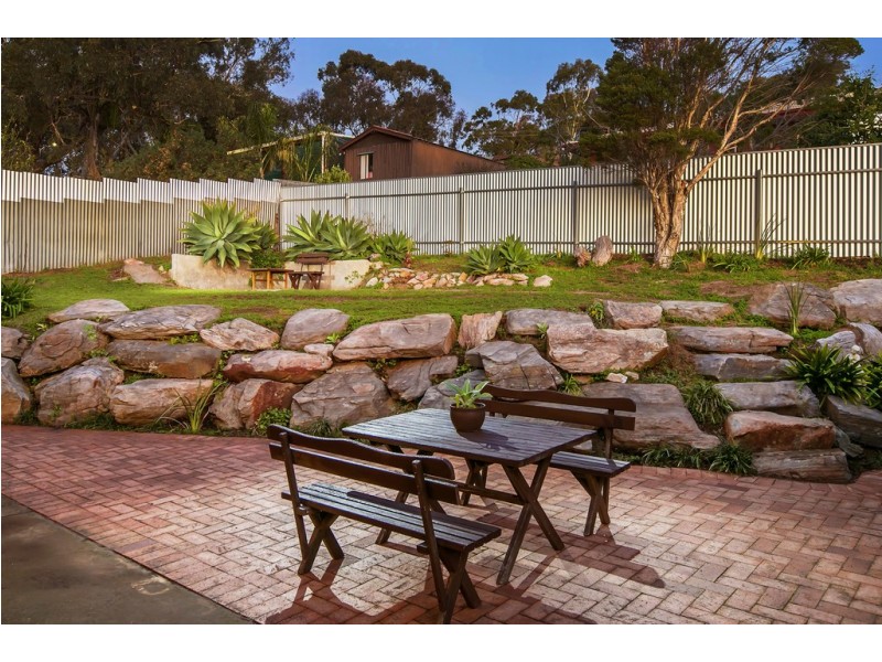 34 Jordan Avenue, Happy Valley SA 5159