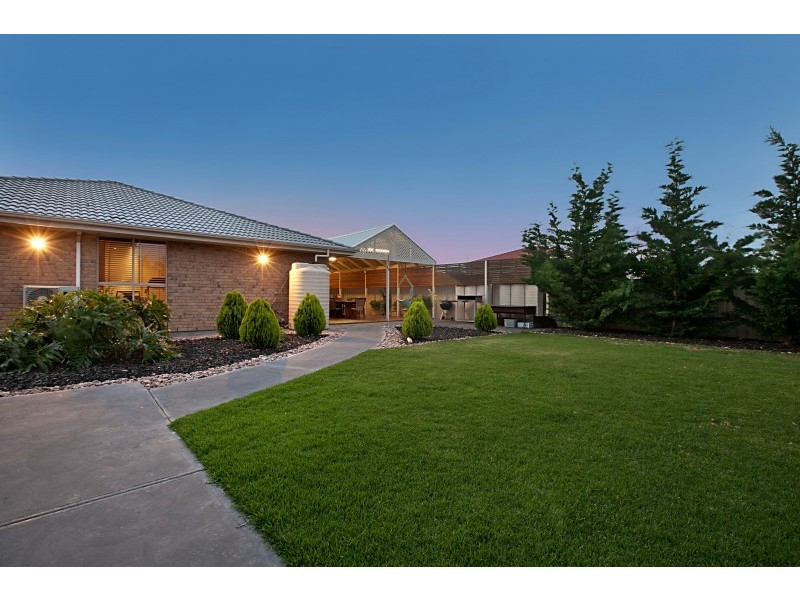 17 Jamieson Street, Moana SA 5169