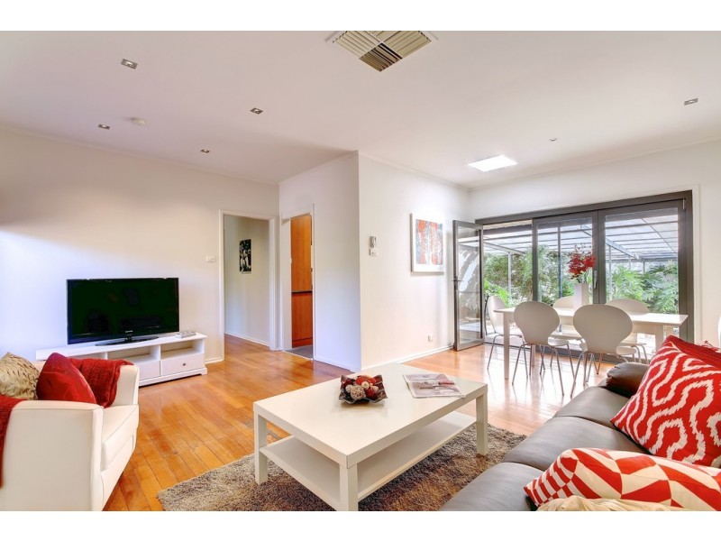 1 Avenell Avenue, Christies Beach SA 5165