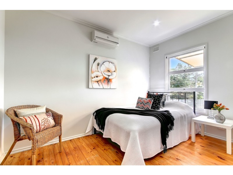 1 Avenell Avenue, Christies Beach SA 5165