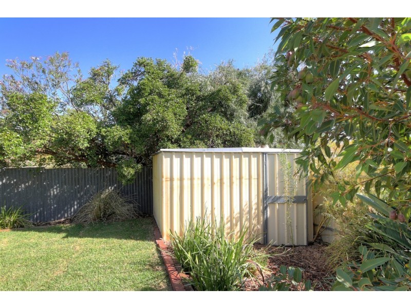 1 Avenell Avenue, Christies Beach SA 5165