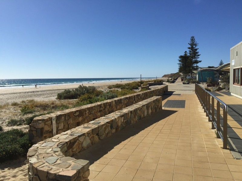 2 Fourth Avenue, Moana SA 5169