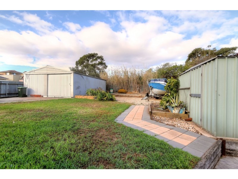 17 Third Avenue, Moana SA 5169