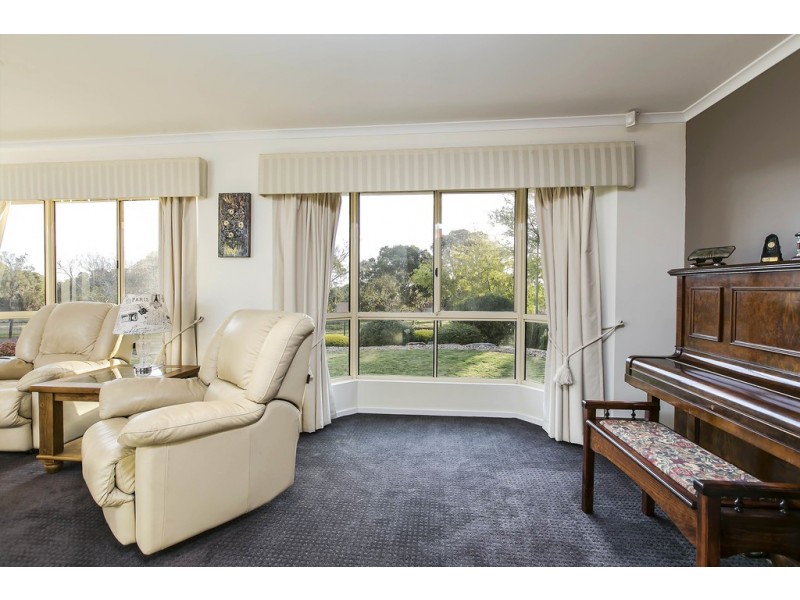 4 Crowsnest Place, Seaford Rise SA 5169