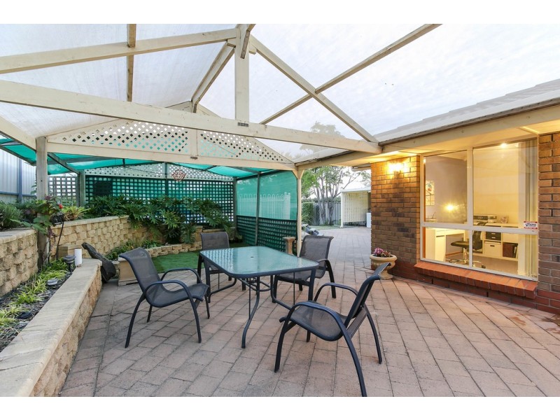 4 Crowsnest Place, Seaford Rise SA 5169