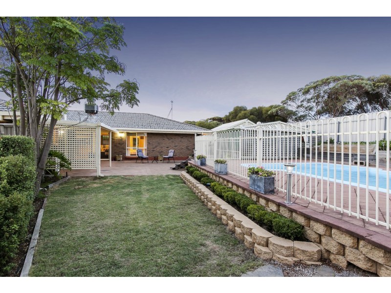 4 Crowsnest Place, Seaford Rise SA 5169