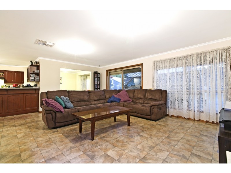 21 Helen Avenue, Aldinga Beach SA 5173