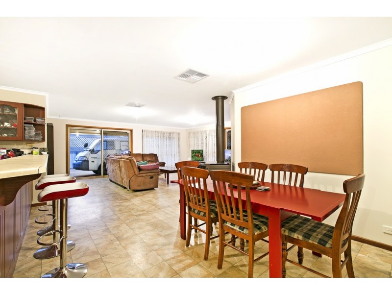 21 Helen Avenue, Aldinga Beach SA 5173
