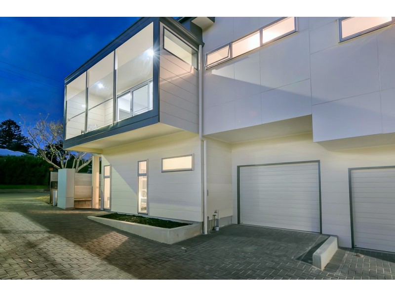 1 / 20 Maturin Avenue, Christies Beach SA 5165