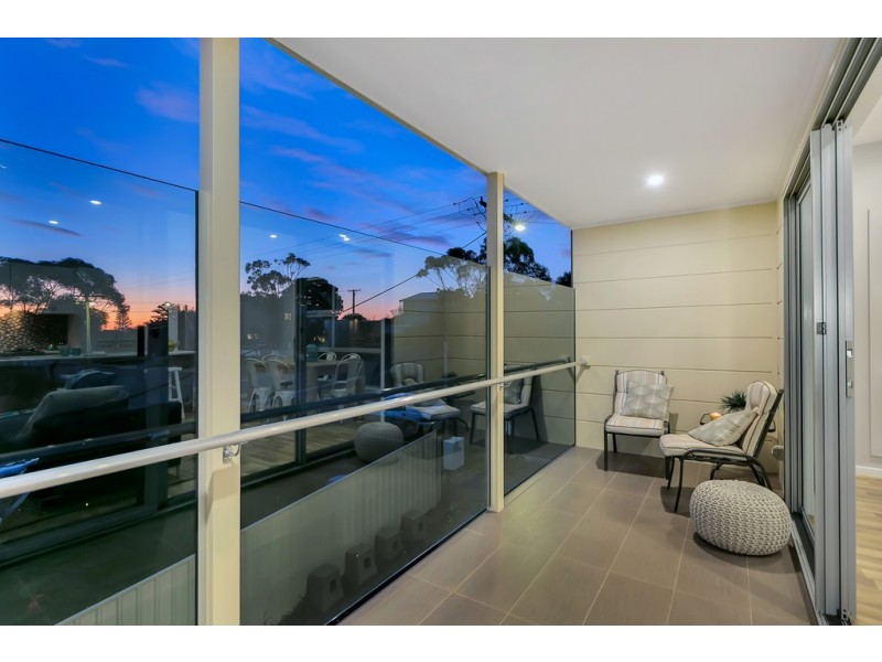 1 / 20 Maturin Avenue, Christies Beach SA 5165