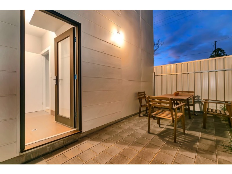 1 / 20 Maturin Avenue, Christies Beach SA 5165