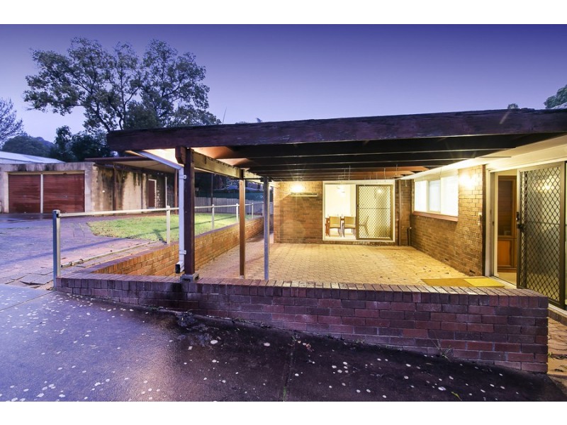 32 Roundaway Crescent, O’halloran Hill SA 5158