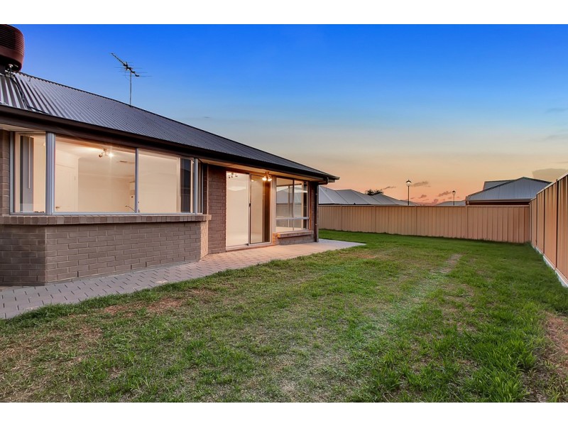 19 Flagpole Road, Seaford Meadows SA 5169
