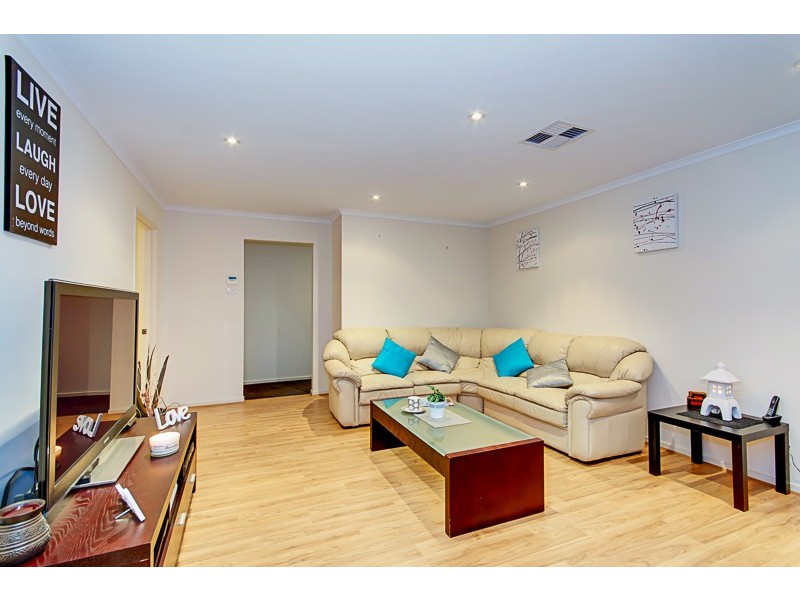 8 Channel Place, Seaford Meadows SA 5169