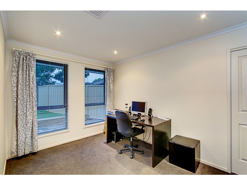 8 Channel Place, Seaford Meadows SA 5169