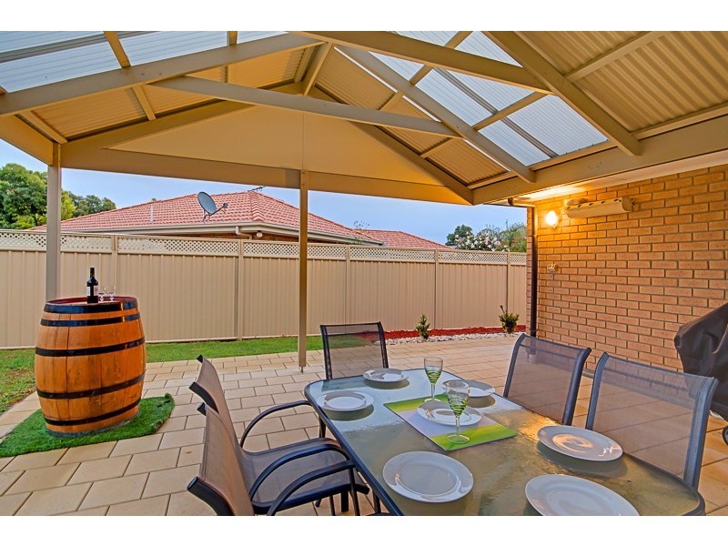 8 Channel Place, Seaford Meadows SA 5169