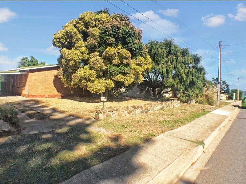 98 Second Avenue, Moana SA 5169