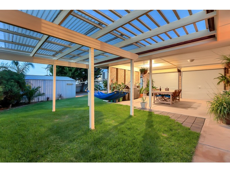 33 Wootoona Avenue, Christies Beach SA 5165