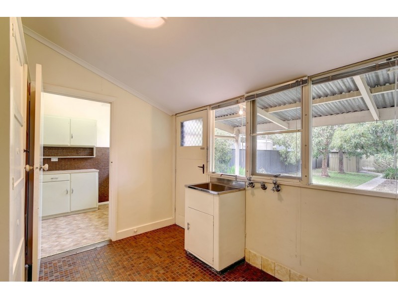 59 Gloucester Avenue, Belair SA 5052