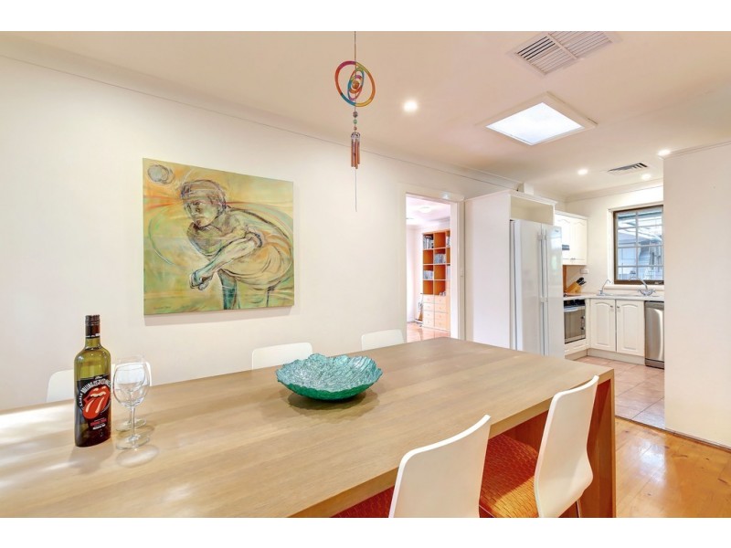 14 Regency Road, Happy Valley SA 5159