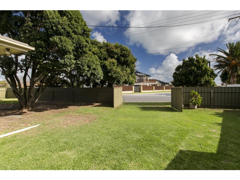 66 Albany Avenue, Port Noarlunga South SA 5167