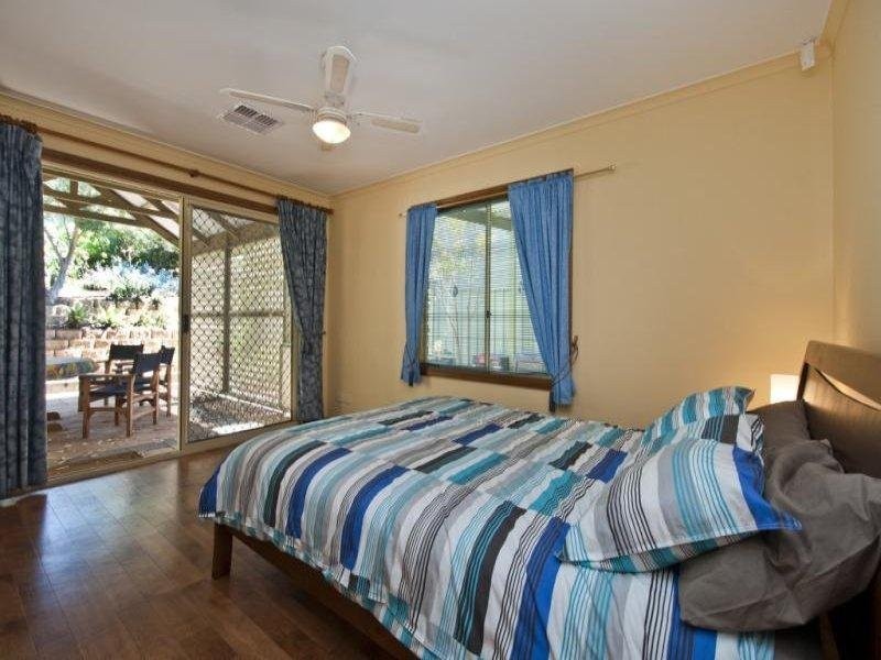 8 Wearing Street,, Port Noarlunga SA 5167
