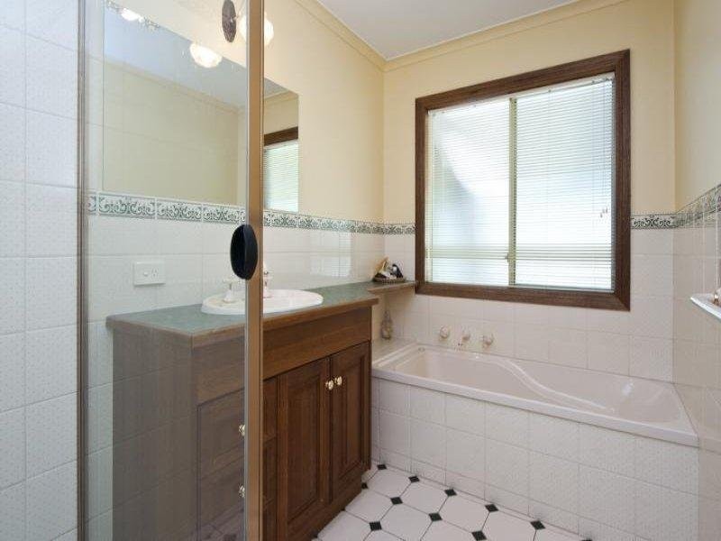 8 Wearing Street,, Port Noarlunga SA 5167