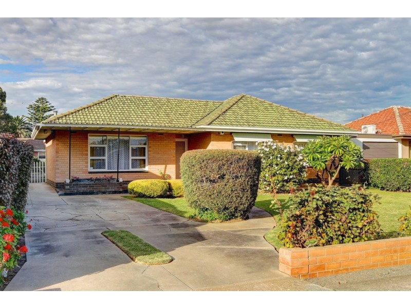 35 Waterman Terrace, Mitchell Park SA 5043