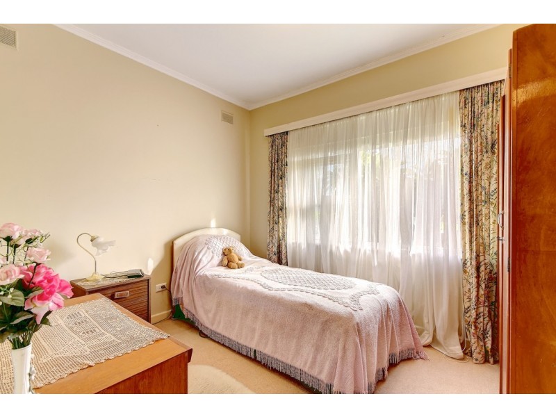 35 Waterman Terrace, Mitchell Park SA 5043