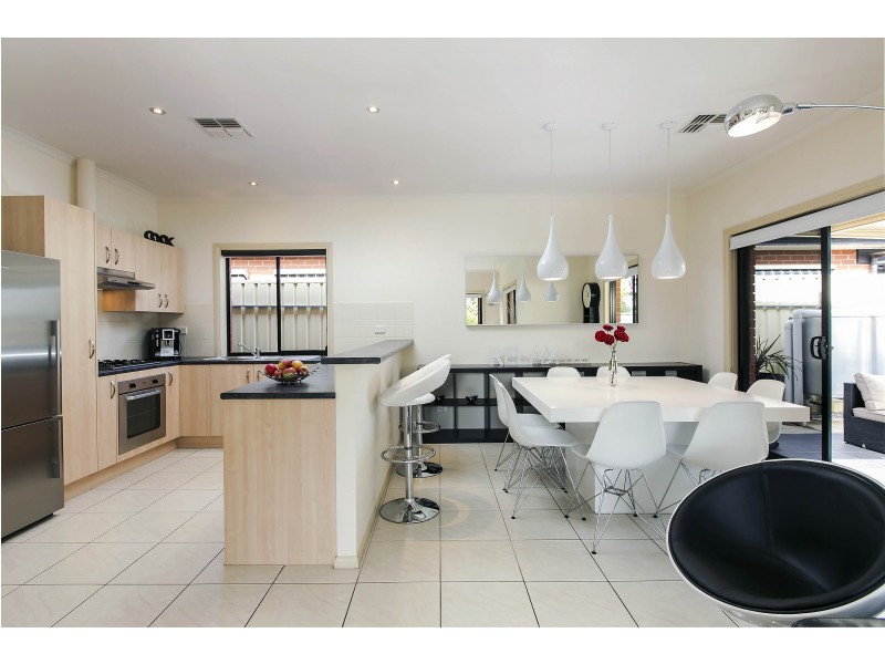 10b Renfrey Street, Oaklands Park SA 5046