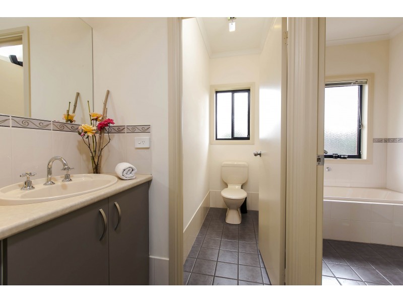 10b Renfrey Street, Oaklands Park SA 5046