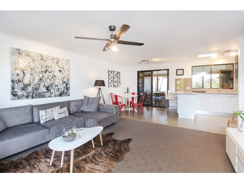 11 Helmsman Terrace, Seaford SA 5169