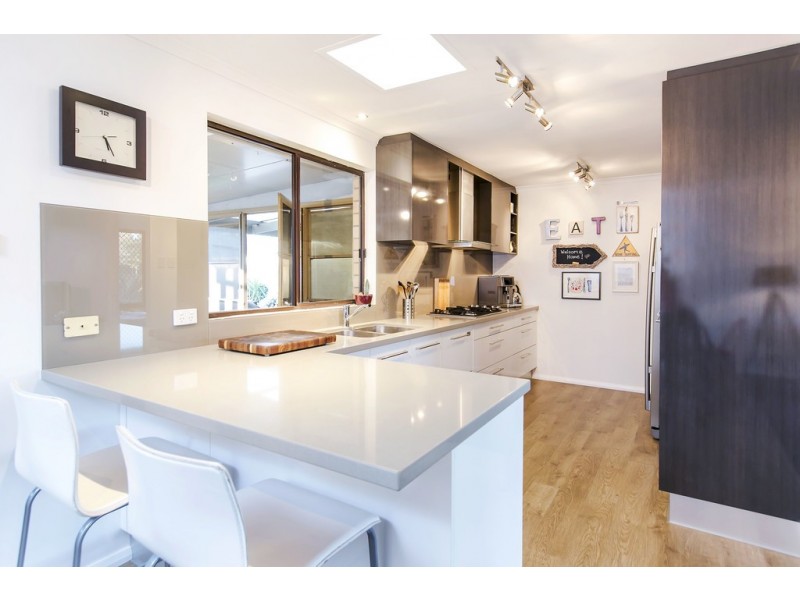 11 Helmsman Terrace, Seaford SA 5169