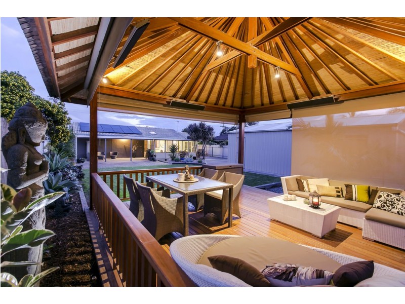 11 Helmsman Terrace, Seaford SA 5169