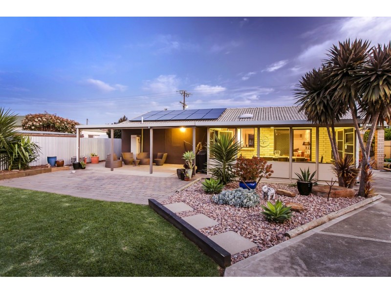 11 Helmsman Terrace, Seaford SA 5169