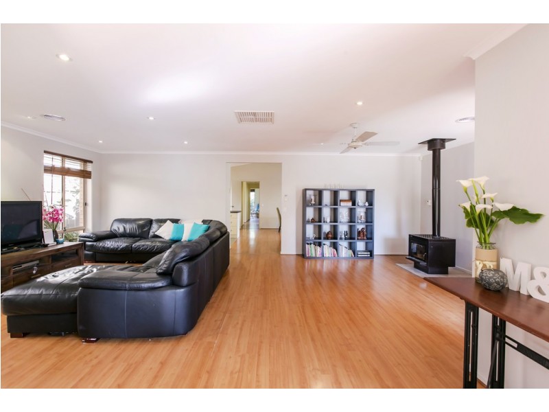57 Clearwater Crescent, Seaford Rise SA 5169