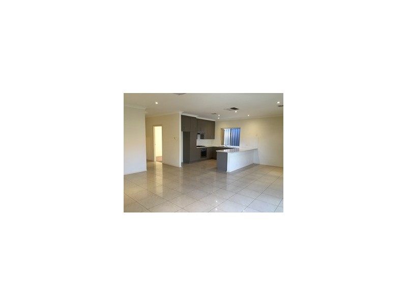 42 Wootoona Avenue, Christies Beach SA 5165