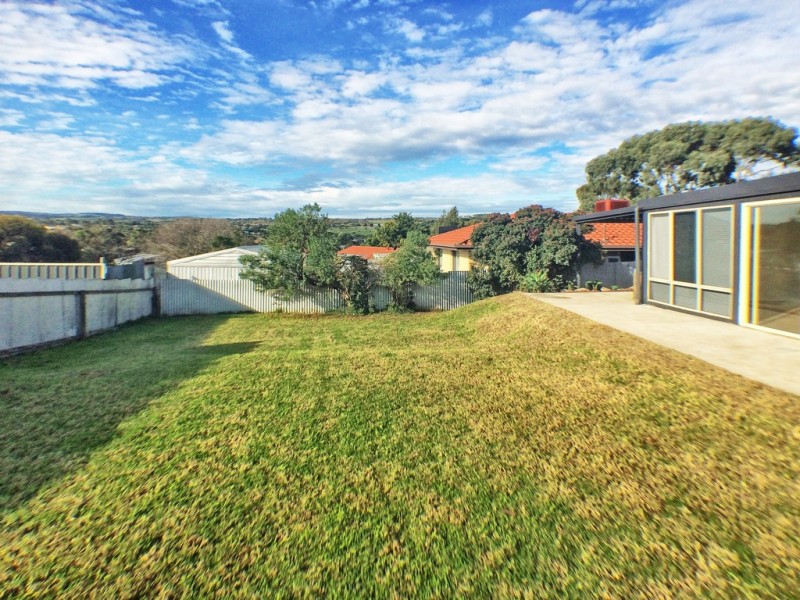 13 Essexvale Avenue, Huntfield Heights SA 5163